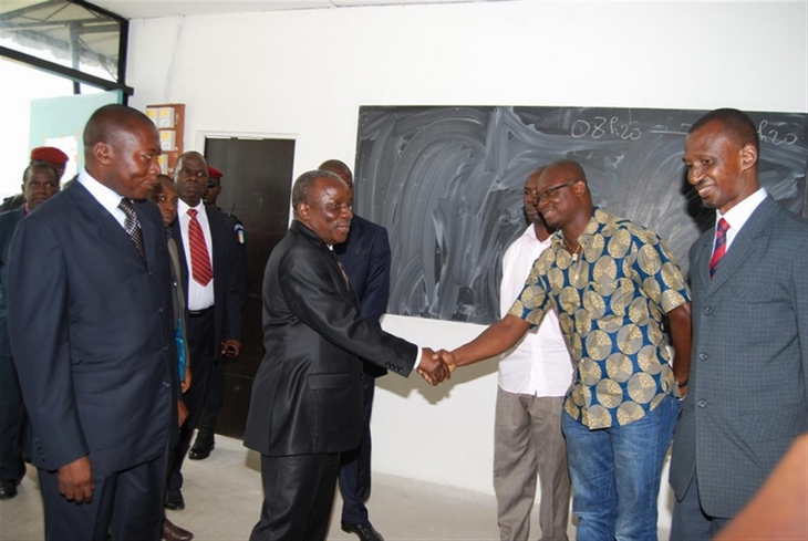 Le Collège d’enseignement technique d’Agboville pourrait être transformé en lycée professionnel, annonce le ministre Albert Flindé